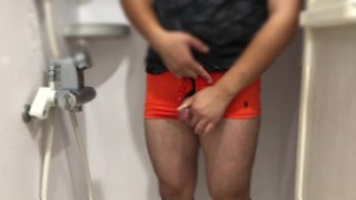 【オナニー】Massive ejaculation after peeing - お漏らしした後に大量射精しちゃう