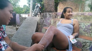 la manicure me salio con mamada y masturbada parte 1