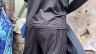 Мужик выебал парня в развалинах дома