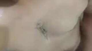 En la ducha ,dandome amor 