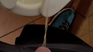 Pissing in an olive garden, hard stream 