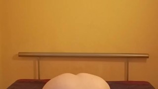 Sklave liebt Pisse einfach ..