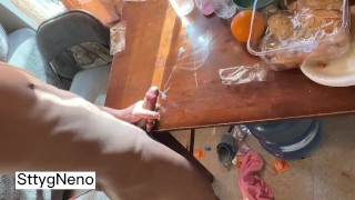 I masturbate until I cum on the table | Delicious porn video
