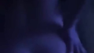 Con mi amiga el 15 de septiembre dando el grito en mi cama 