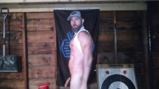 Daddy flexes and shows off