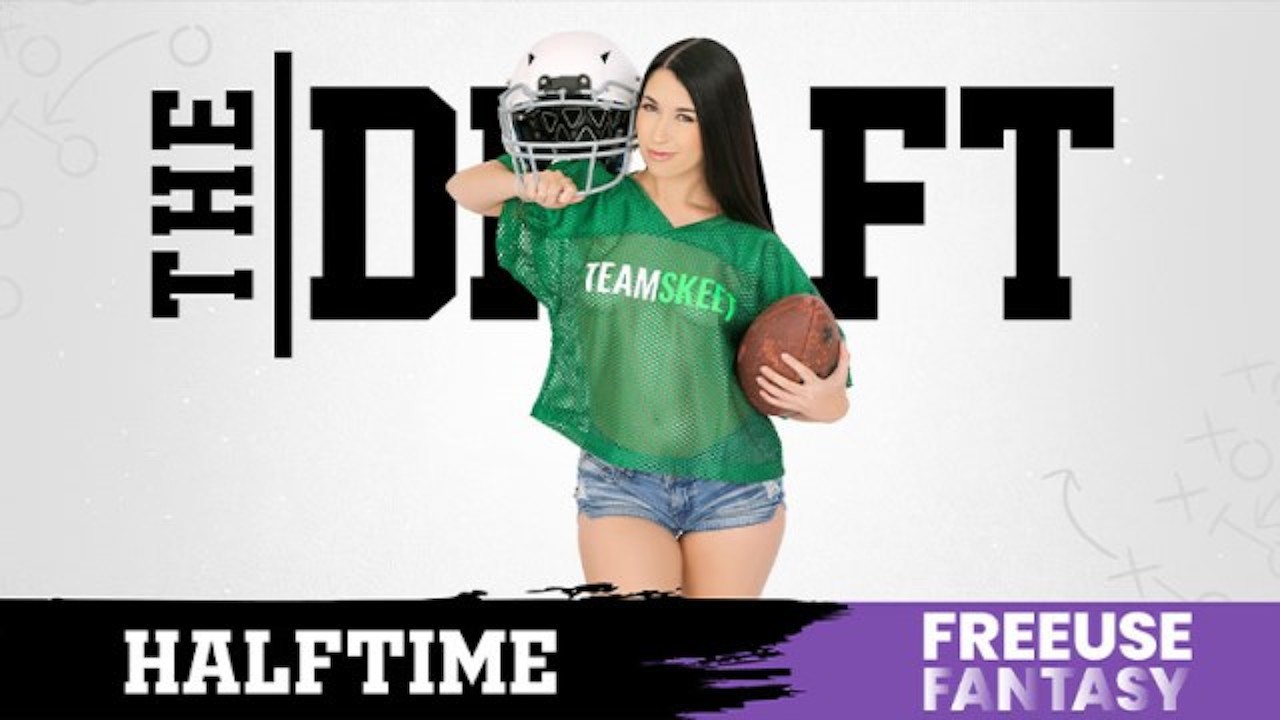 Freeuse Fantasy - Big Assed Babe Alex Coal Gets Her Pussy Drilled While  Planning Her Football Draft