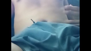 Jakol Sa Parking Lot Tapos May Biglang Lumapit - Pinoy Teen Masturbation