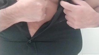 Cumshot in the office toilet 