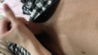 巨根男子が自分でシゴいて射精_まきにゃんと大我くん_【Sample】