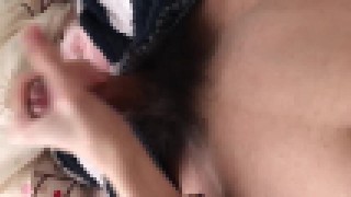 巨根男子が自分でシゴいて射精_まきにゃんと大我くん_【Sample】