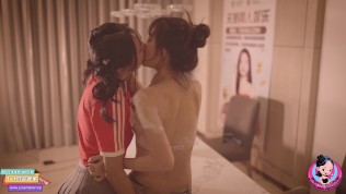 June Liu 刘玥 / SpicyGum & Fanny Ly – Sexy new Asian recruit for the Soccer club – 3som – FFM (JL_149)