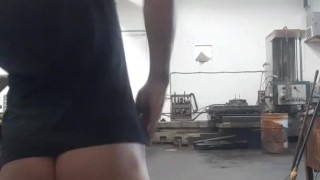 Hiding A Horse Dildo In My Ass At Work 🤤