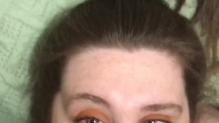Cumshot on sexy wife’s face 💦💦