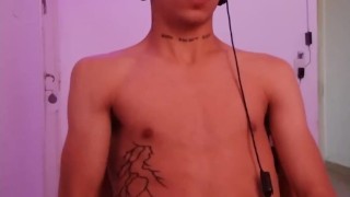 hetero playing with his friends masturbates while talking to them