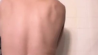 Otter in the water! Scrub a dub in the tub!