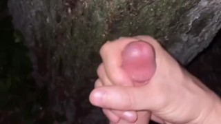 Squirting piss and cum on a tree in public 
