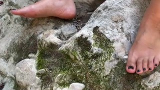 Fingering at the river 😉😘