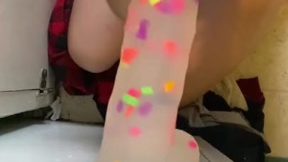 POV head vid using dildo