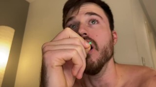 Macrophilia - ass domination vore