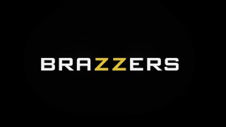 Work Me Out - Sarai Minx / Brazzers