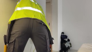 Builder fart domination
