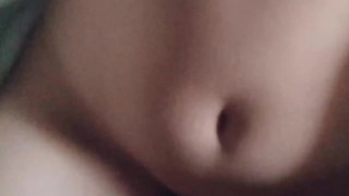 リモコンバイブで濡れちゃう女子大生！ 騎乗位で連続イキ！ /素人/連続イキ/アクメ/イク/オーガズム/バイブ/トビッコ/JD/巨尻/カップル/원격 제어 진동/美女/エロアニメ