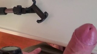 Вальдемар Сантана показывает свой стояк