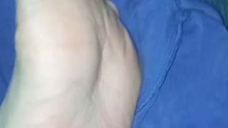 Gran Corrida en lindos pies blancos y rositas