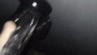 Penetración con dildo grande 