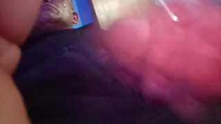 mira q caliente me pone mi hermanastra 