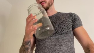 Macrophilia - tiny cum slave