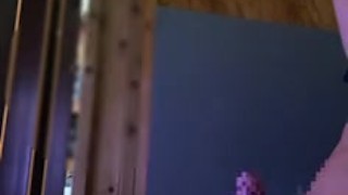 カーテンの隙間から丸見えな古びた昭和なビデボで通り過ぎてく客に次々に覗かれながらオナニー（場所はブログに！もっこり教師で検索）