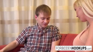 Gorgeous Big Tittied Slut Loves Sucking Dick