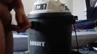 Sean gettin vaccu sucked