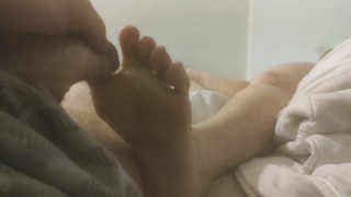 Fiend allowed me to use my cock against her sole. Do you want to cum over her soles?