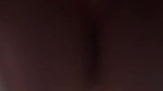 Metendo gostoso um vibrador e um consolo peniano de 23 cms