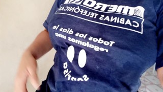 en el gimnasio mostrando mis tetas