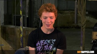 Twinks Avery Monroe and Alex Faux fuck for their hung daddy