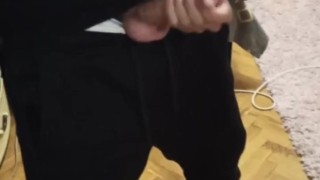 Jerking off a good cock and cum on the mirror. My second video