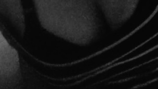 Tetas de mi esposa rebotando mientras da sentones