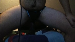 Bear Stretches Hole Wide, Hilting Chance