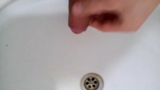 male piss in sink asmr