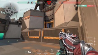 Follada a joven morena