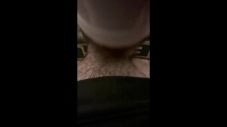 Elle aime me voir baiser mon sex toy