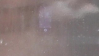 Quien se baña conmigo?