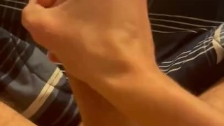 Quick jack off and cum 