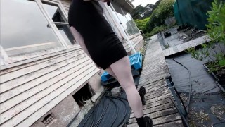 Crossdresser explores plant 