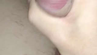 正在撸屌，想吃吗