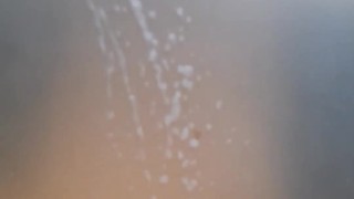 Italian Cum Explosion - Esplosione di sborra