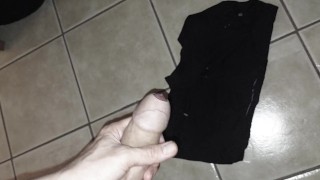 You can hear my big cum load splatter on the floor